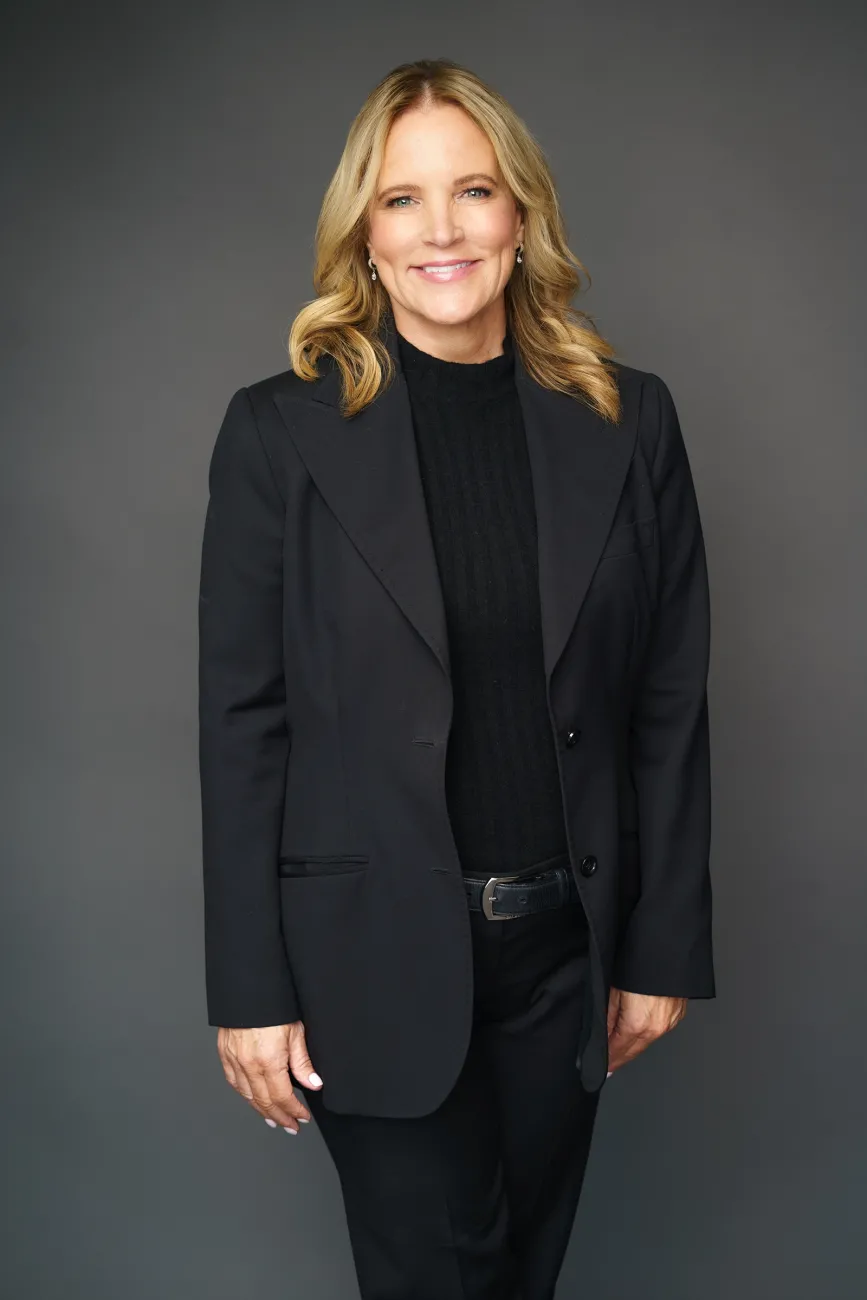 Arden Burstein photo - principal attorney with ScaliRasmussen. Trial-tested litigator focused on consumer law and risk prevention